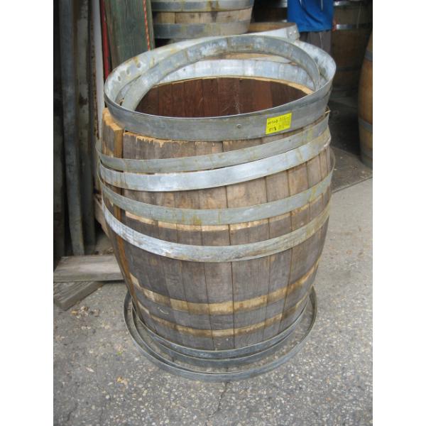 OAK BARRELL W/ASST. RINGS & MISC. PIECES