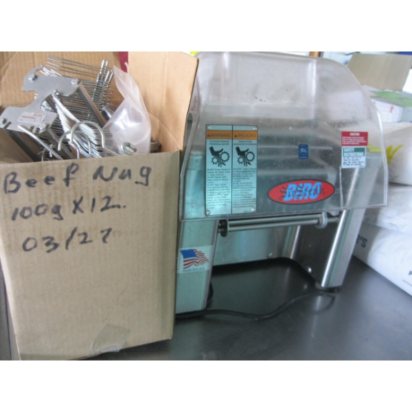 BIRO MEAT TENDERIZER & CUBE STEAK MACHINE W/BOX OF HARDWARE