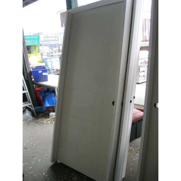 36X80 L HAND INTERIOR DOOR