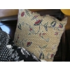 Image 2 : 4 LG. DECORATIVE PILLOWS