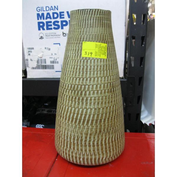 LG. GERMAN VASE