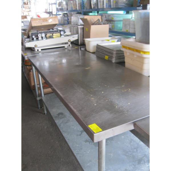 STAINLESS STEEL TABLE W/LOWER SHELF