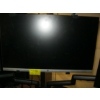 Image 3 : 3 MONITORS W/TRIPLE MONITOR HOLDER