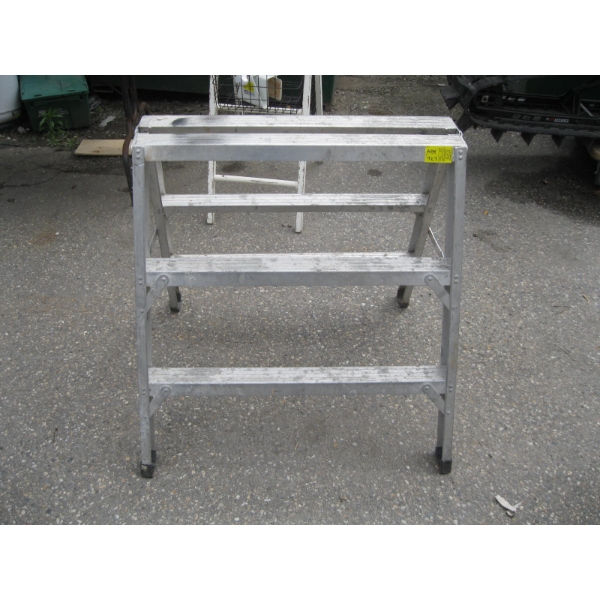 3' ALUMINUM DOUBLE SIDED STEP