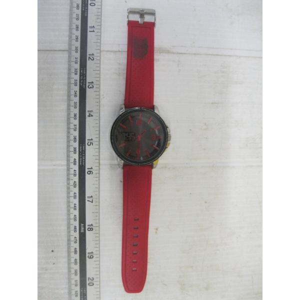 LG. RED BAND WRISTWATCH
