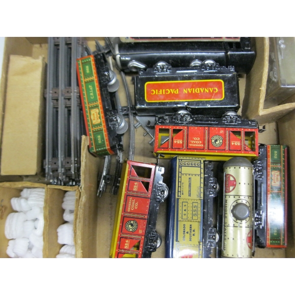 STREAMLINE ELECTRIC TRAIN BY MARKS W/ORIGINAL BOX