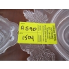 Image 4 : 5 PIECES OF VINTAGE GLASSWARE