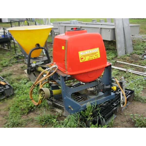 MUNCKHOF UNDER VINE 3 POINT HITCH SPRAYER