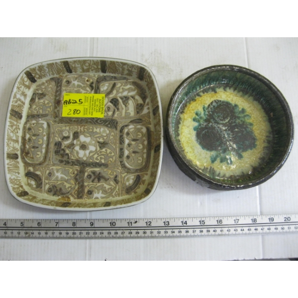 2 POTTERY DISHES