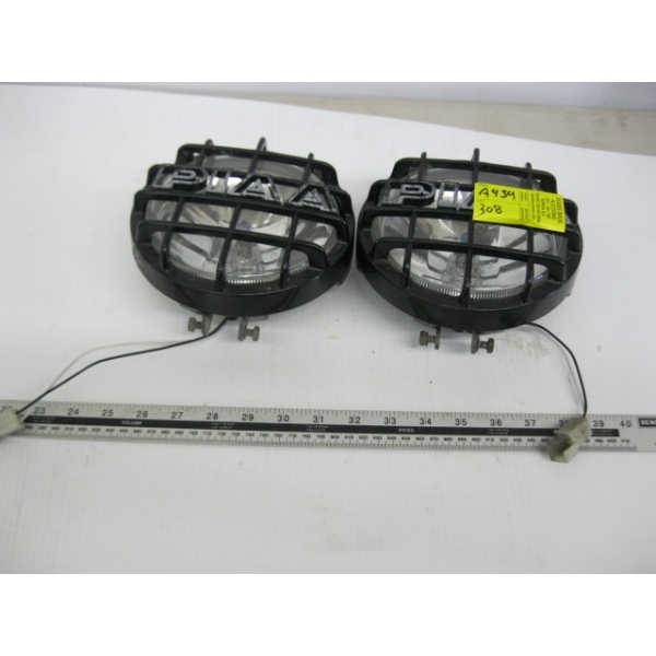 2 TRUCK LIGHTS  - NO MOUNTING BRACKETS