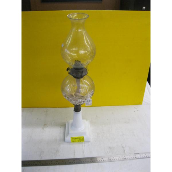 WHITE MILK GLASS OIL LAMP