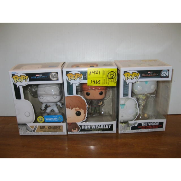 3 POP BOBBLE HEADS