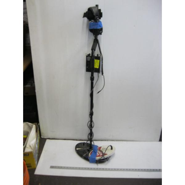GOLD MASTER V/SAT METAL DETECTOR