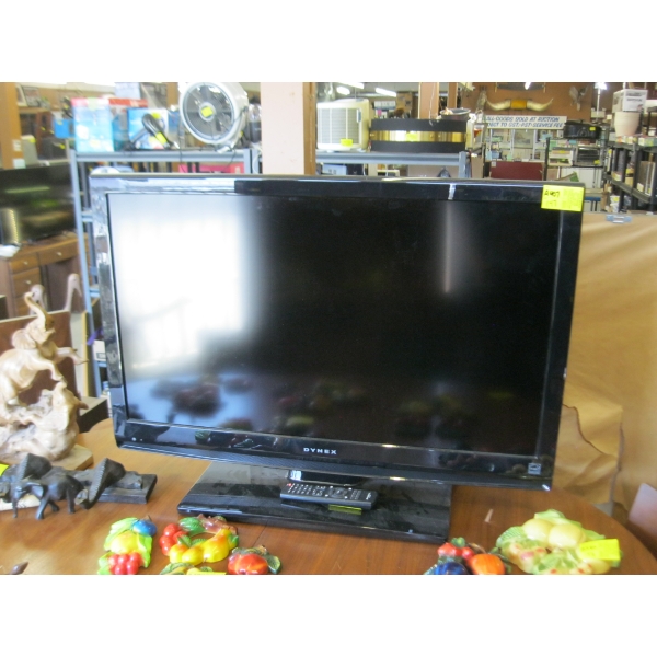 38" DINEX TV W/REMOTE