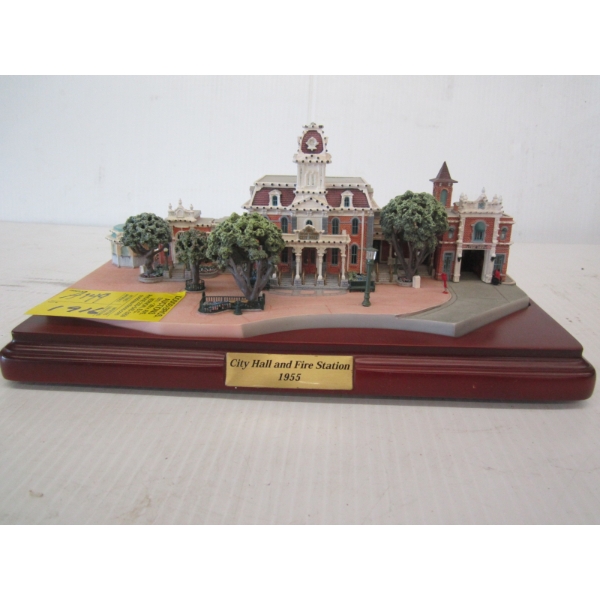 DISNEYLAND "MAIN STREET USA" OLSZEWSKI MODEL: CITY HALL & FIRE STATION