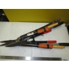 Image 2 : BUNDLE OF PRUNERS & GRASS CLIPPERS