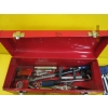 Image 3 : TOOLBOX W/MISC. TOOLS