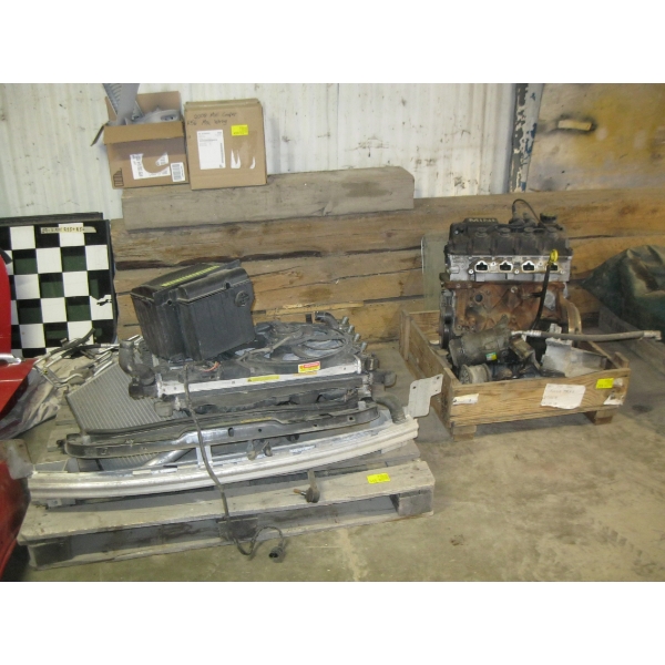 MINI COOPER BASE ENGINE W10 - 174,000 KM - GOOD RUNNING ORDER & MISC. MINI COOPER PARTS & ACCESS.
