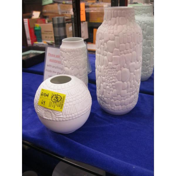 SET OF 3 KAISER WHITE VASES