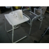 Image 2 : ADJUSTABLE TOILET SEAT, BATHTUB HANDLE, BED TABLE