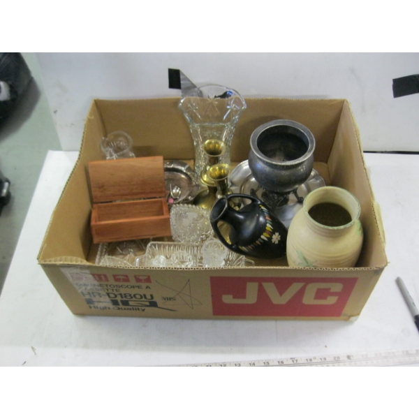 GLASSWARE & VASES, ETC.