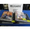 Image 3 : 2 LG. BINDERS OF HOCKEY CARDS +EXTRAS (MAGAZINES, ETC.)