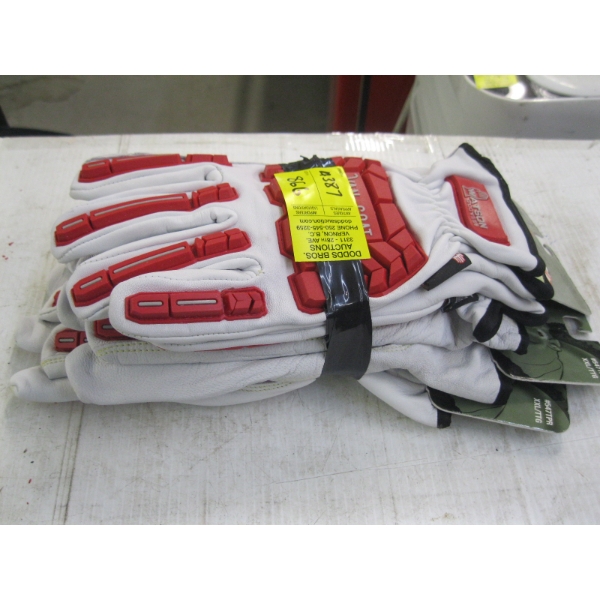 3 PAIR OF SZ XXL GLOVES