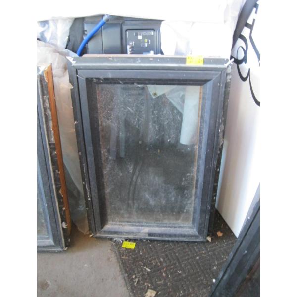 FIR INTERIOR METAL EXTERIOR 23"X35" WINDOW W/OPENER