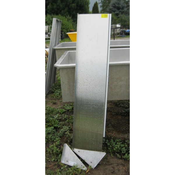 5'X1' STAINLESS STEEL SHELF UNIT W/BRACKETS