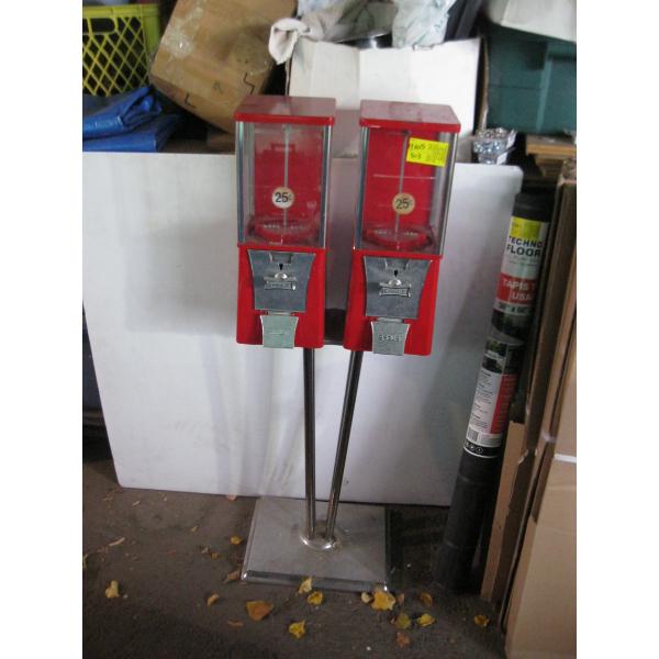 DOUBLE HEADED EAGLE GUM BALL MACHINE