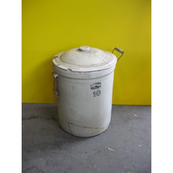 10 GALLON SUNBURST CROCK - BROKEN LID