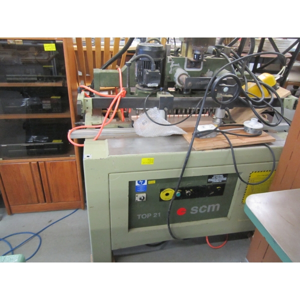 SCM TOP 21 MULTI SPINDLE DRILLING MACHINE
