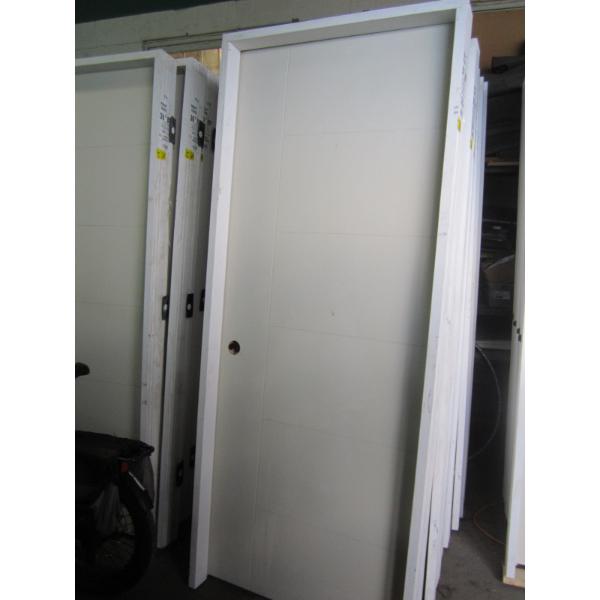 32" X 80" RIGHT HAND INTERIOR DOOR IN FRAME