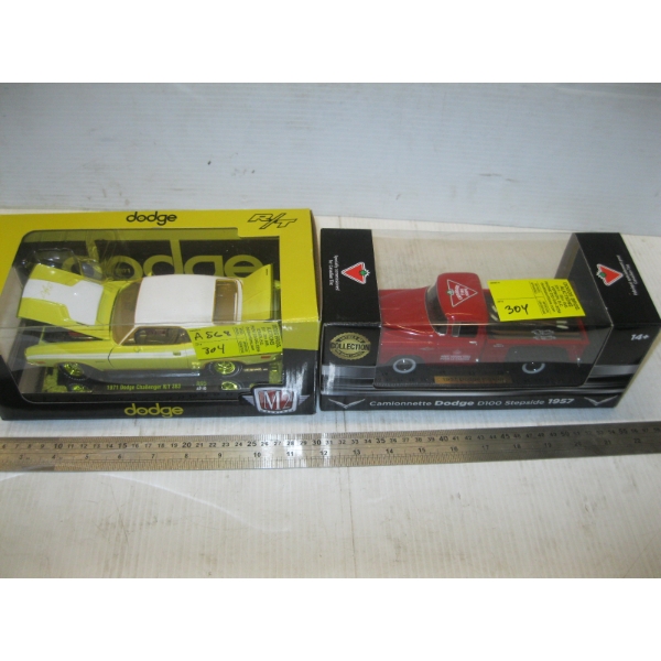 2 DIECAST VEHICLES IN ORIGINAL BOXES