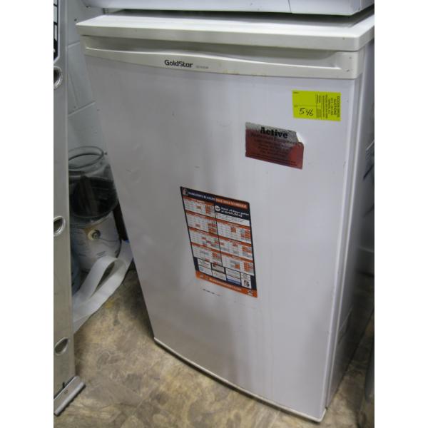GOLD STAR SINGLE DOOR BAR FRIDGE