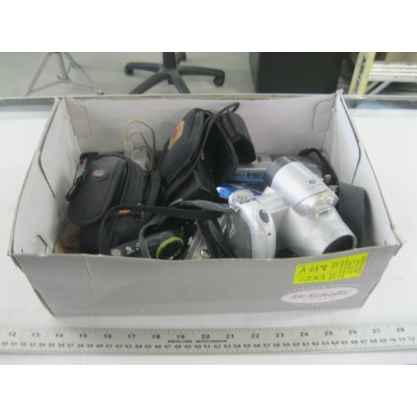 MISC. DIGITAL CAMERAS, CAMERA BAGS, ETC.