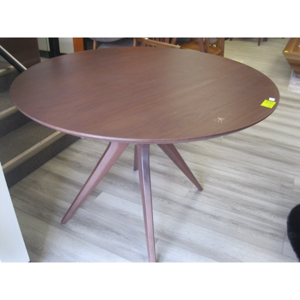 ROUND DARK WOOD DINING TABLE
