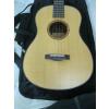 Image 2 : NEW UKULELE (BARATONE) W/CASE