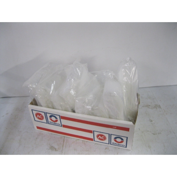 SM. BOX OF ZIP TOP BAGS