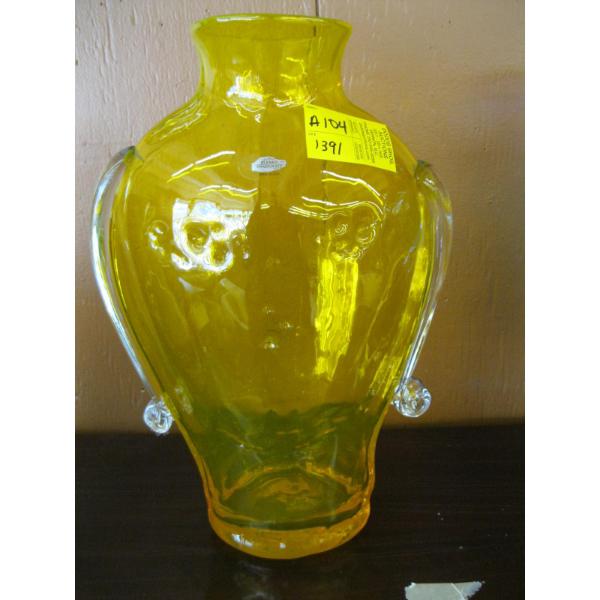 BLENKO FACE VASE BY HANK ADAMS
