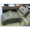 Image 2 : LG. LEATHER LOUNGER CHAIR
