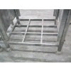 Image 2 : 2 METAL STACKING RACKS/PALLETS W/2 SIDE PANELS