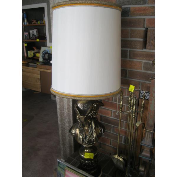 LG. BRASS BASED LAMP