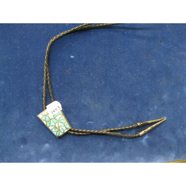 TURQUOISE & SILVER BOLO TIE