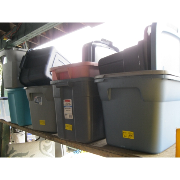 PLASTIC STORAGE BINS