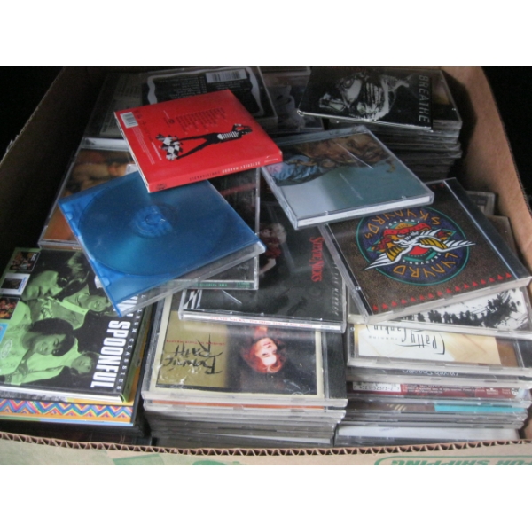 LG. BOX OF CDs