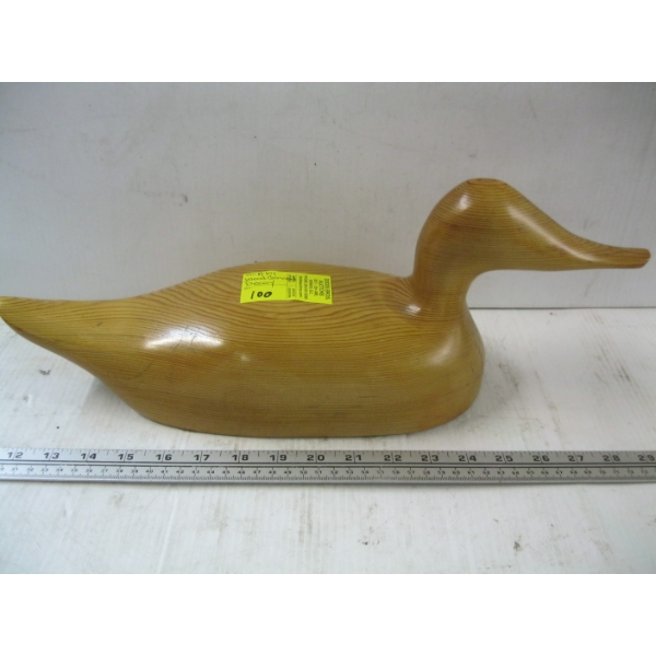 WOOD CARVED DECOY
