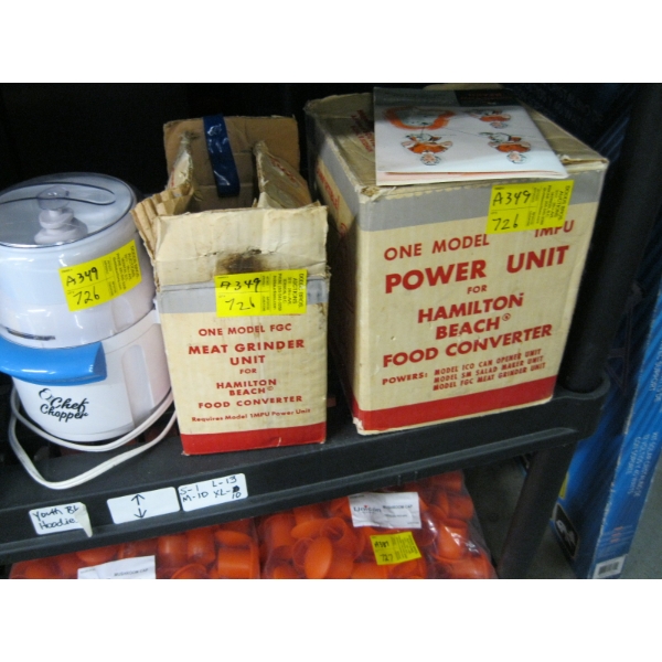 VINTAGE HAMILTON BEACH FOOD POWER UNIT W/MEAT GRINDER HEAD & A CHEF CHOPPER FOOD PROCESSOR