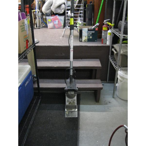 EDDIE 91 FLOORING REMOVAL TOOL