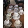 Image 1 : TEACUPS & SAUCERS